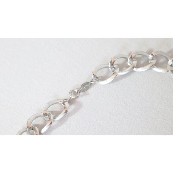 Napier Choker Necklace Silver Tone Big Curb Links With Abstract Pendant - Picture 3 of 9